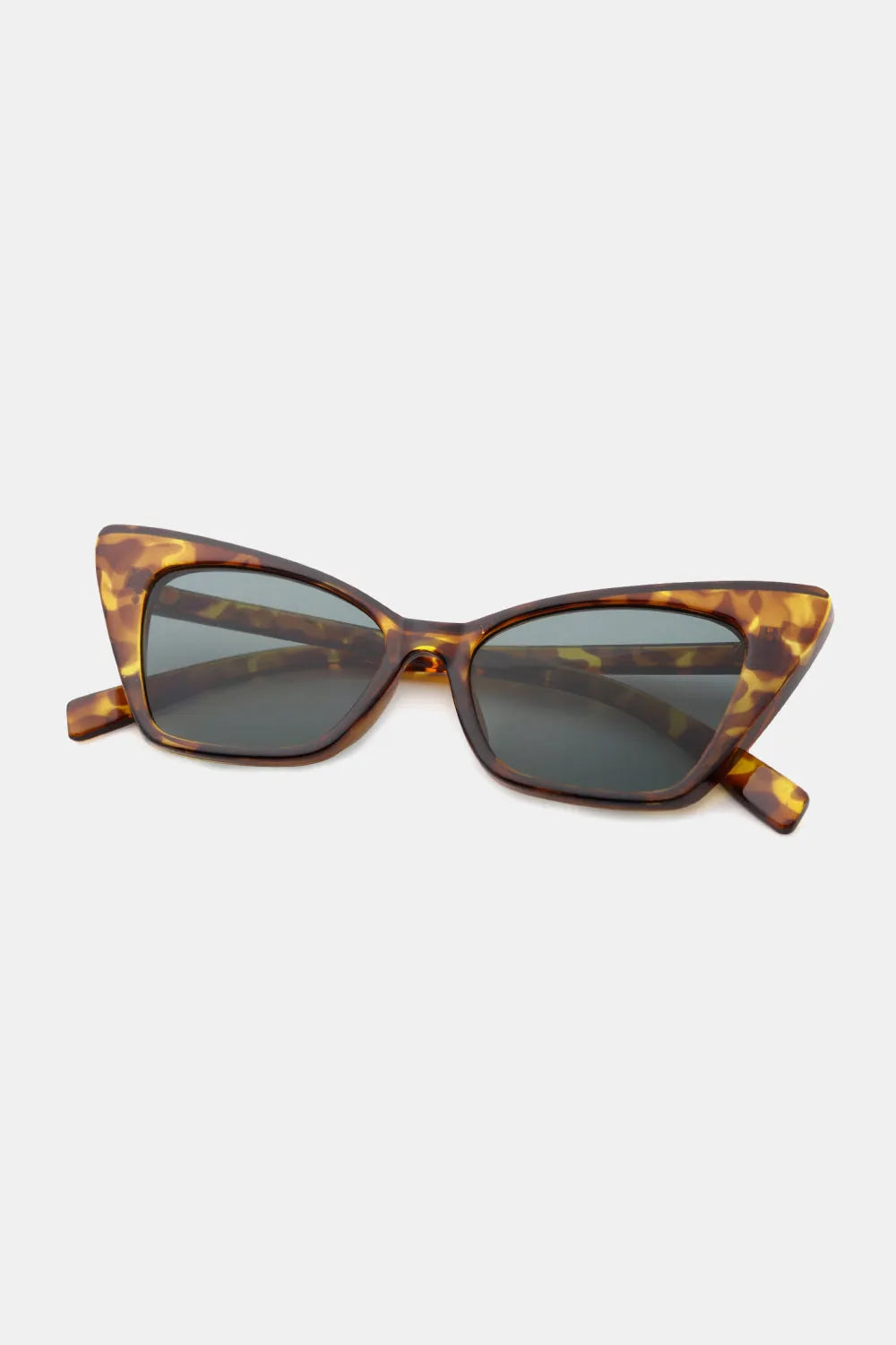 Cat Eye Frame Sunglasses - Liss & Lex