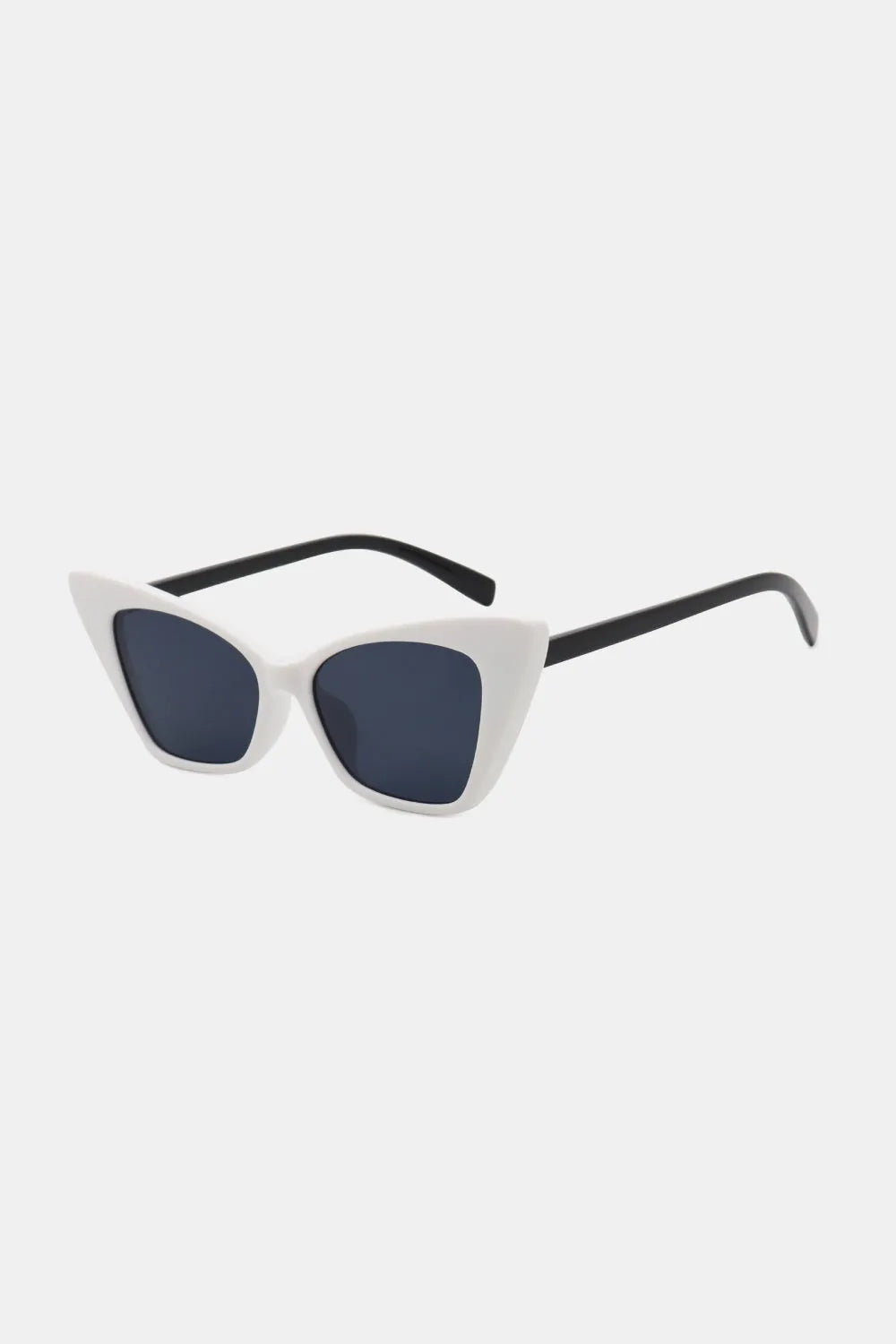 Cat Eye Frame Sunglasses - Liss & Lex